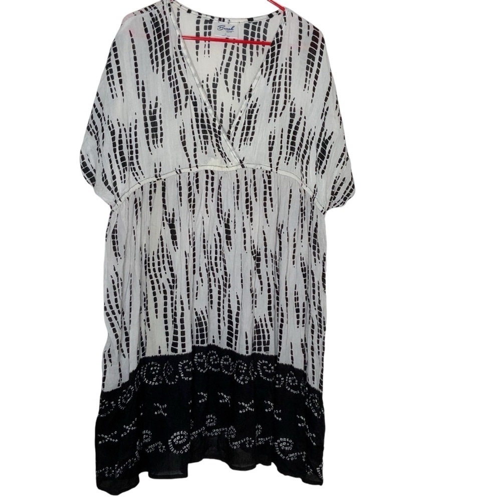 Beach by exist short sleeve coverup. Size XL